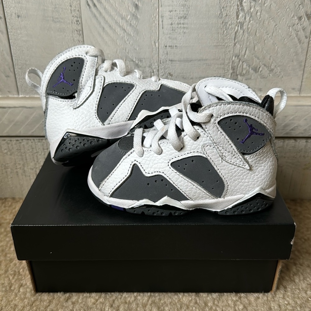 Toddler Jordan 7 Retro ‘Flint’